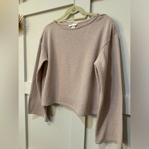 🫶🏽Price reduction🫶🏽 H&M Beige Top, size Small